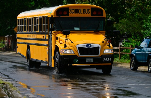 Xcel se prepara para cortes; Texas demanda por daños de incendios forestales
