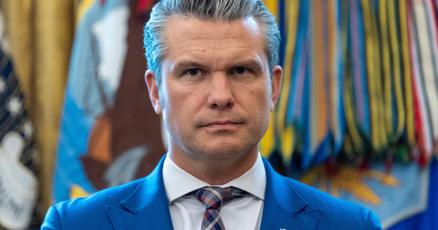 美国对委内瑞拉附近贩毒船只进行打击，议员要求更多信息