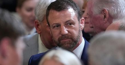 Mullin enfrenta preguntas sobre inmigración y temperamento en audiencia de confirmación de Seguridad Nacional