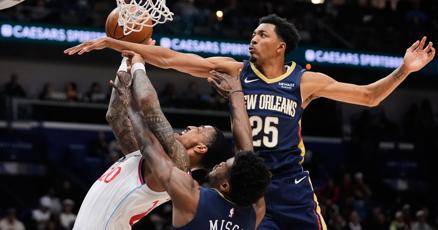 Pelicans Rally Past Clippers, Extend Home Win Streak