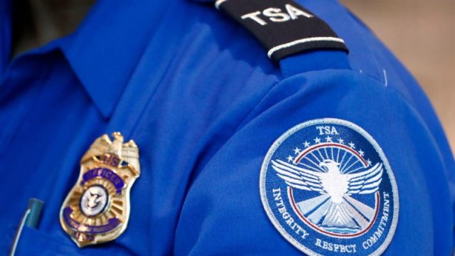TSA कर्मचारियों को भुगतान मिले, कांग्रेस से आग्रह