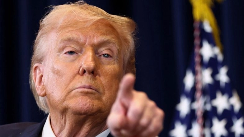 ट्रम्प ने ईरान को होर्मुज जलडमरूमध्य खोलने का अल्टीमेटम दिया