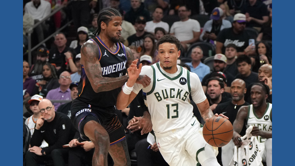 Suns struggle then rebound with decisive Raptors win