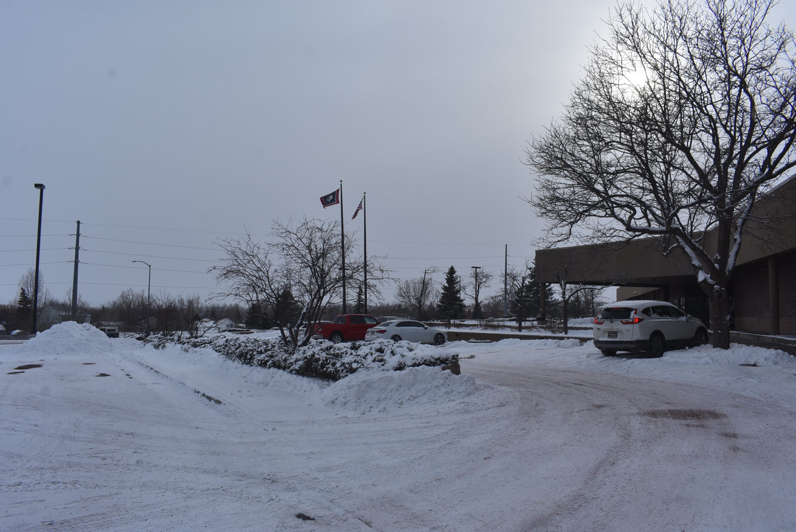 Un front froid apporte des avertissements de temps hivernal et de forts vents dans le Colorado
