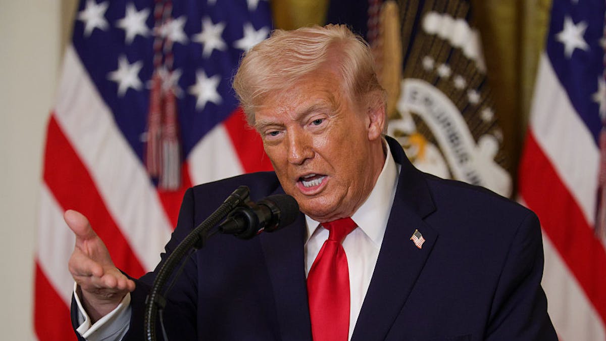 美国最高法院审理特朗普限制出生公民权行政命令