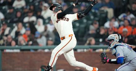 巨人队 7-2 击败大都会队：新秀捕手苏萨克表现出色