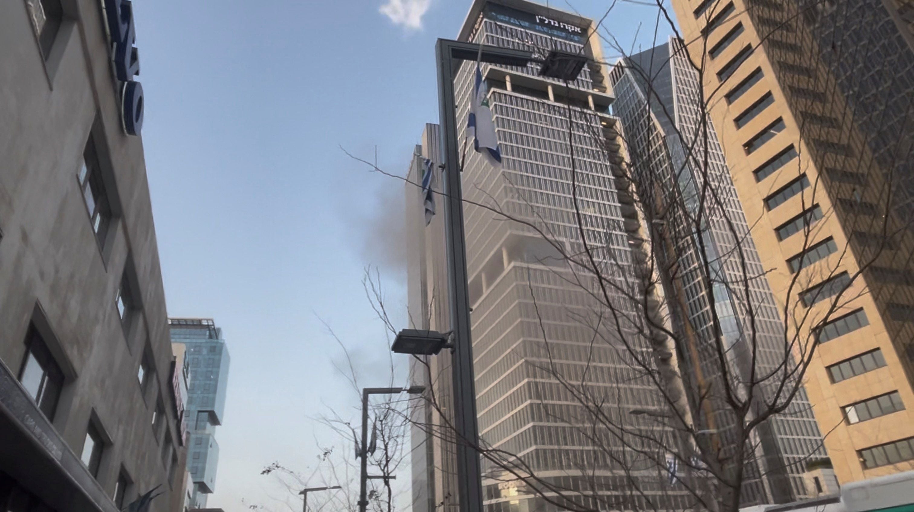 US, Iran study ceasefire plan as Trump's 'hell' warning nears deadline