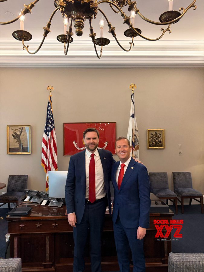 El Embajador de EE. UU. en la India se reúne con altos funcionarios en Washington para fortalecer lazos