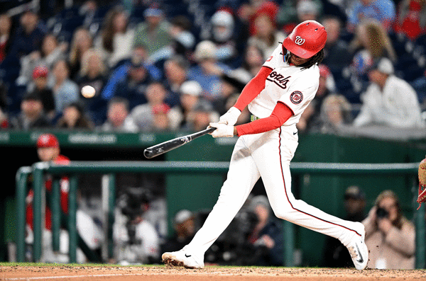 Los Nacionales remontan y ganan 9-6, los Cardenales se recuperan y ganan 7-6