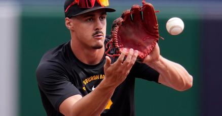 Piratas firman a Konnor Griffin por nueve años y $140 millones