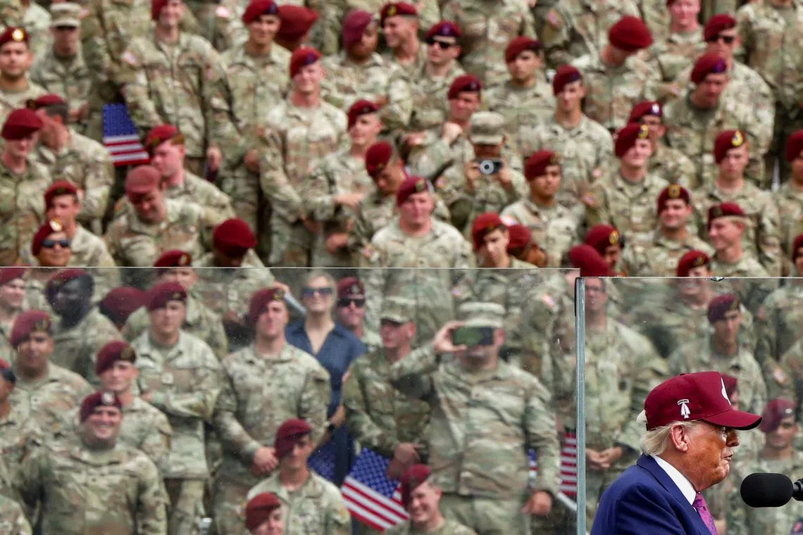 Ex empleada de Fort Bragg acusada de filtrar información clasificada para libro