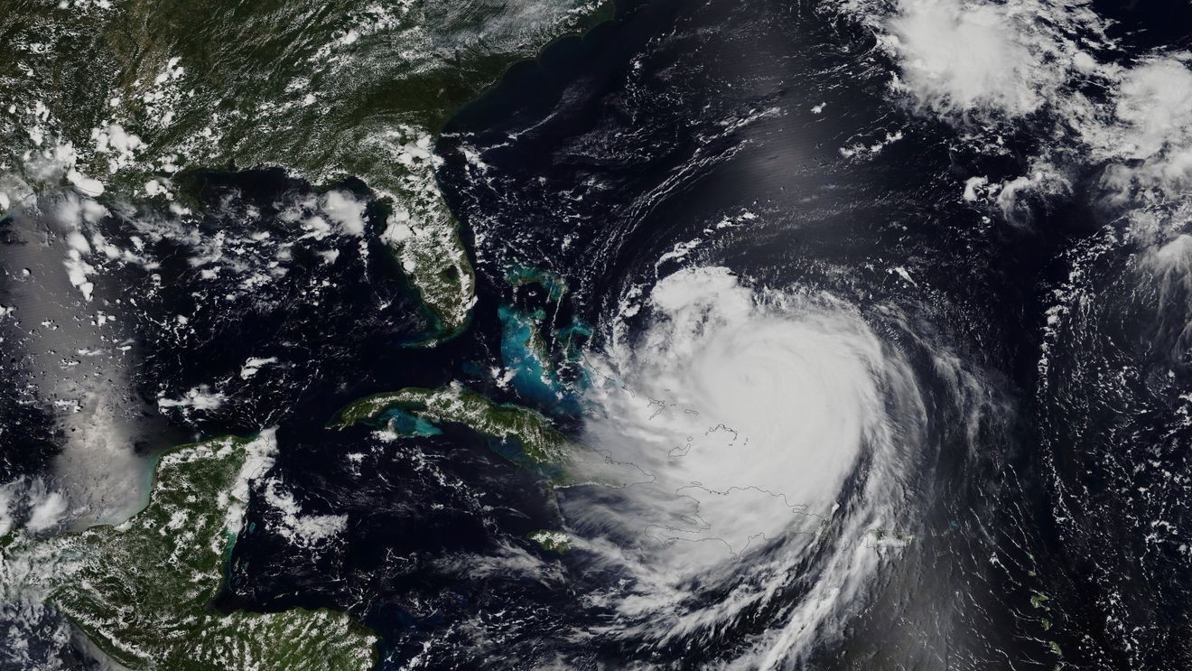 توقعات أعاصير الأطلسي لعام 2026: أعداد أقل من المتوسطات مع توقعات بتأثير إل نينيو.