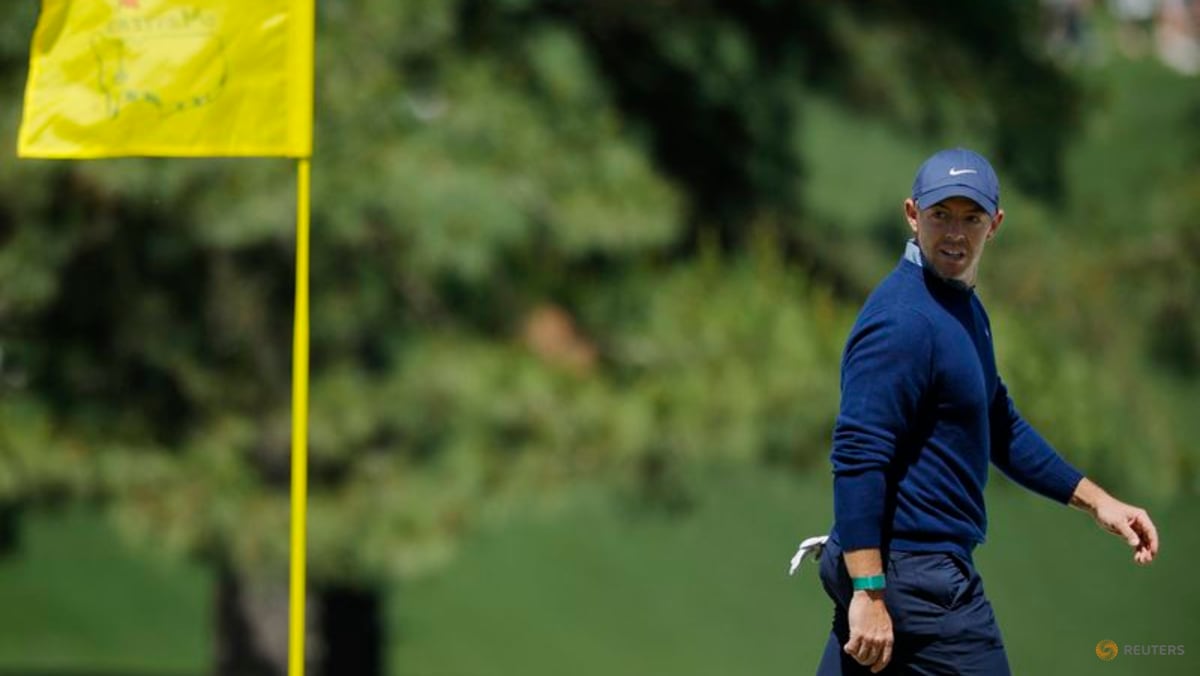 麦克罗伊和伯恩斯在大师赛初期并列领先