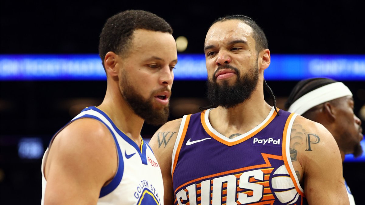 Los Suns vencen a los Warriors y avanzan a los playoffs de la NBA