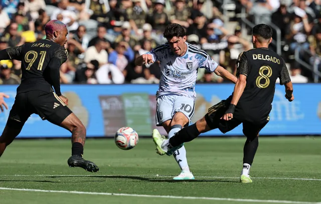 圣何塞地震队4-1击败洛杉矶FC，布达梅开二度，维尔纳首秀破门