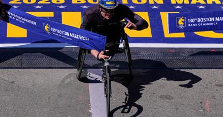 Hug Secures Ninth Boston Wheelchair Title; Rainbow-Cooper Triumphs