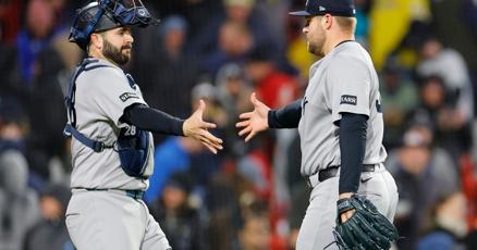 Rafaela lifts Red Sox; Stanton fuels Yankees' shutout