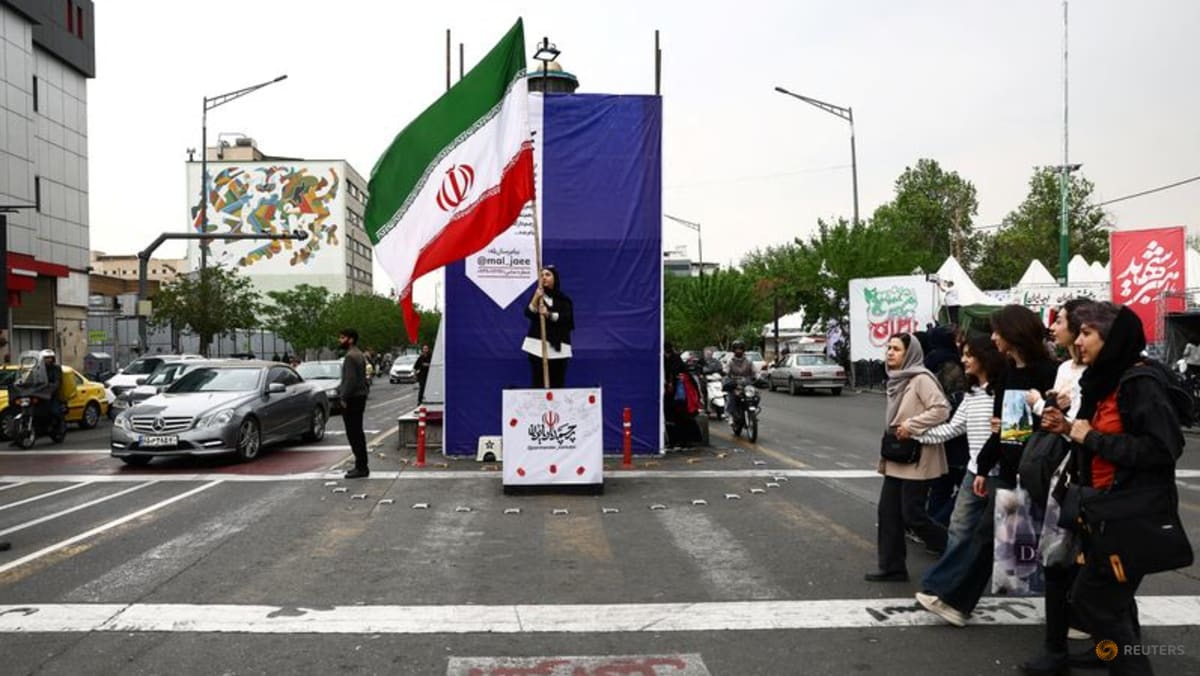 US boards sanctioned tanker amid Iran ceasefire deadline