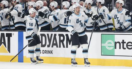 Mammoth rally in Las Vegas evens playoff series