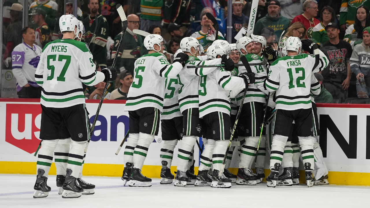 Johnston's Double-Overtime Goal Gives Stars 2-1 Series Lead