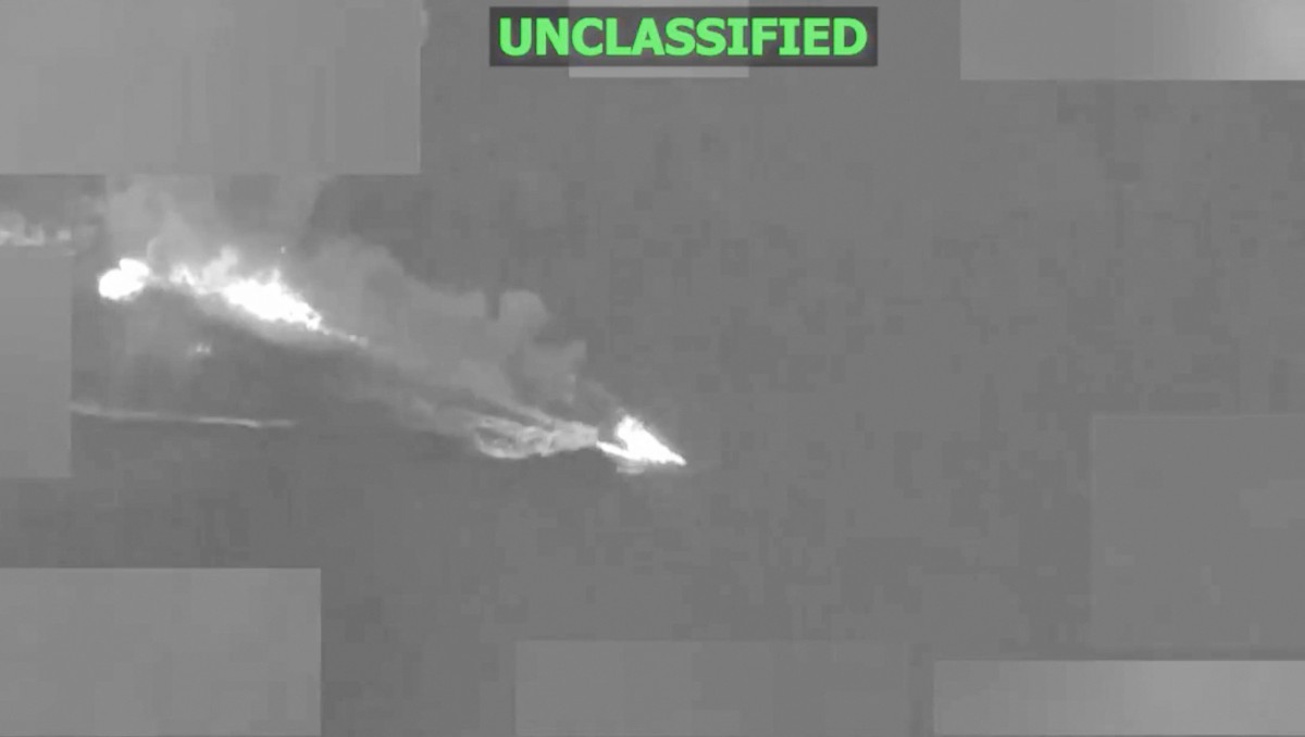 美军在东太平洋对涉嫌贩毒船只发动致命打击，两人死亡