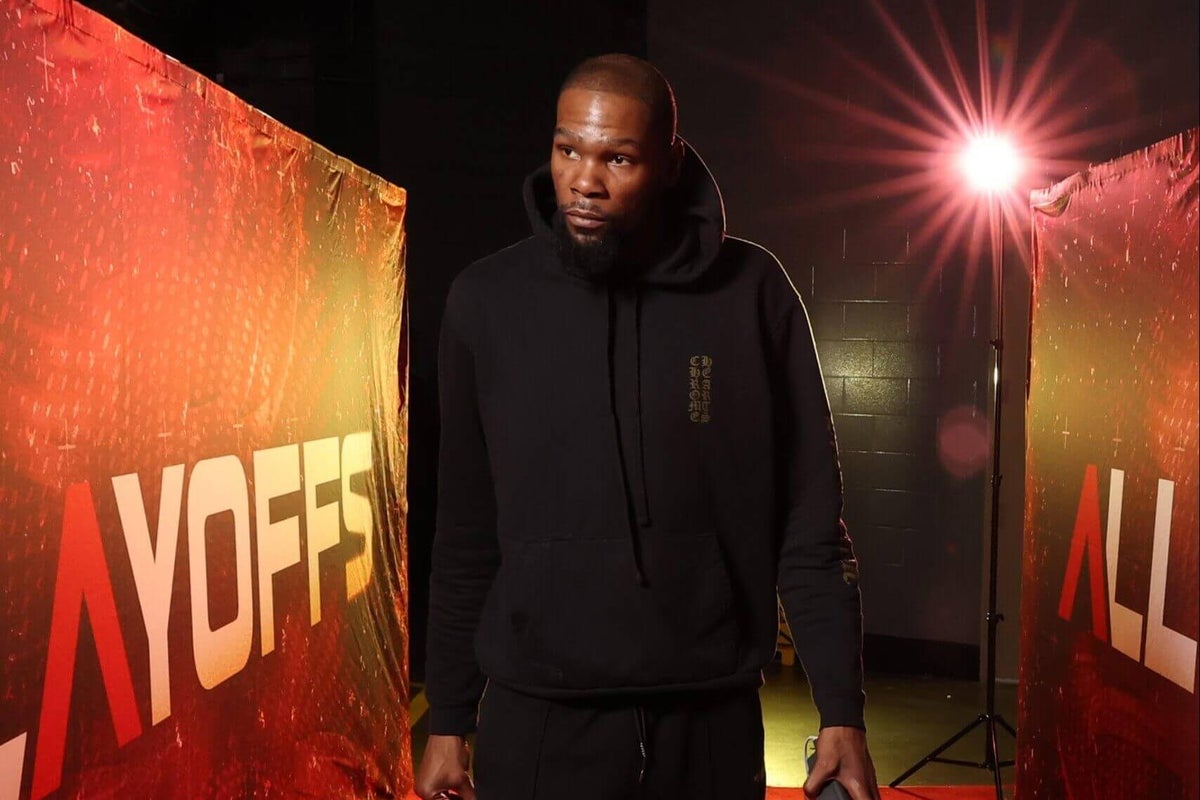 Durant sidelined, Rockets and Lakers split playoff games