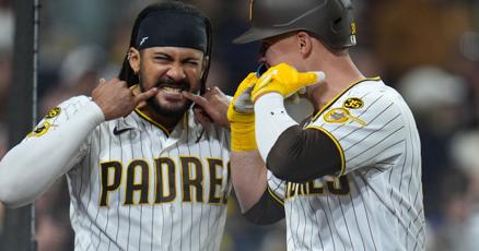 教士队 9-7 战胜小熊队，马查多三安打，法国四打点