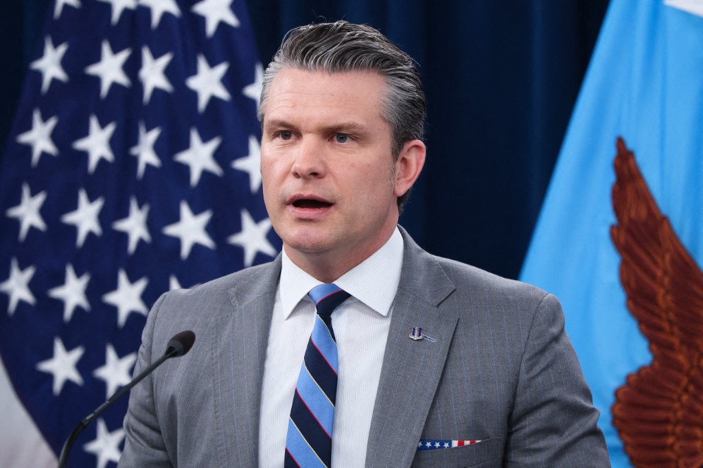 US-Iran Talks Stall as Blockade and Mediation Continue