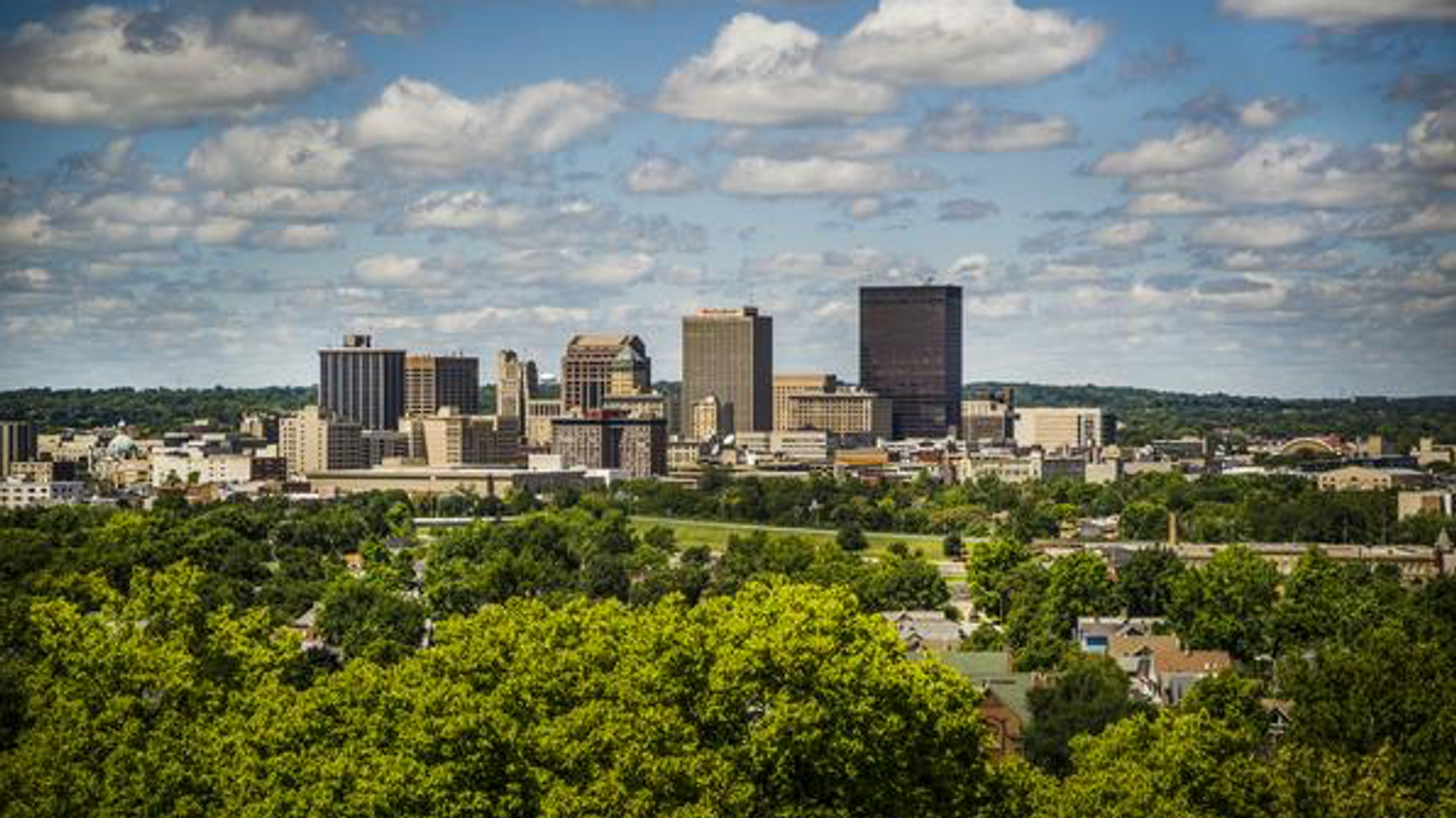 美国中西部、东南部和落基山脉地区将迎来低温、阵雨和雷暴