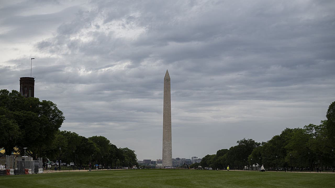 Secret Service Shoots Individual Near Washington Monument Monday