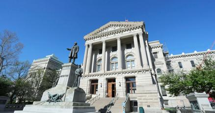 Trump-backed Candidates Win Indiana State Senate Primaries Tuesday
