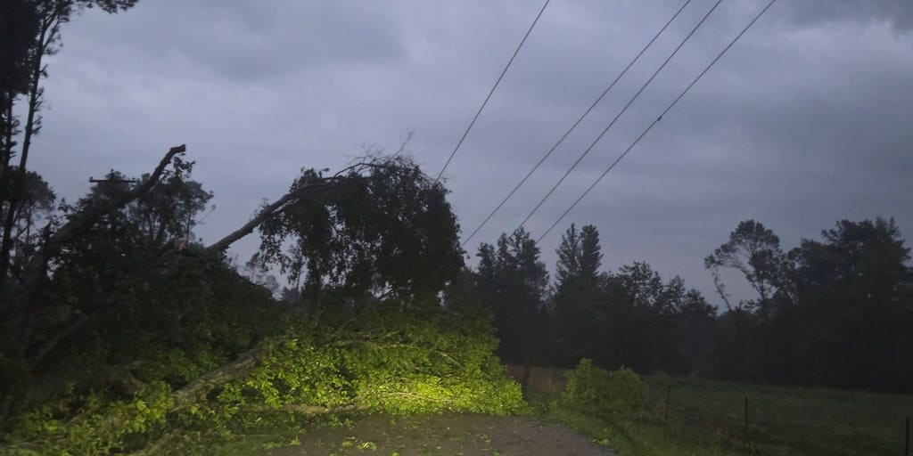 De multiples tornades ravagent le Mississippi, détruisant des centaines de maisons
