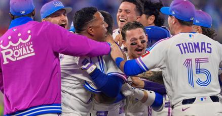 Isbel gana el partido con sencillo en la novena para dar a Kansas City victoria 4-3 sobre Detroit