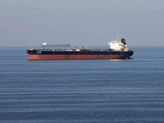 US Extends 30-Day Waiver for Russian Oil at Sea