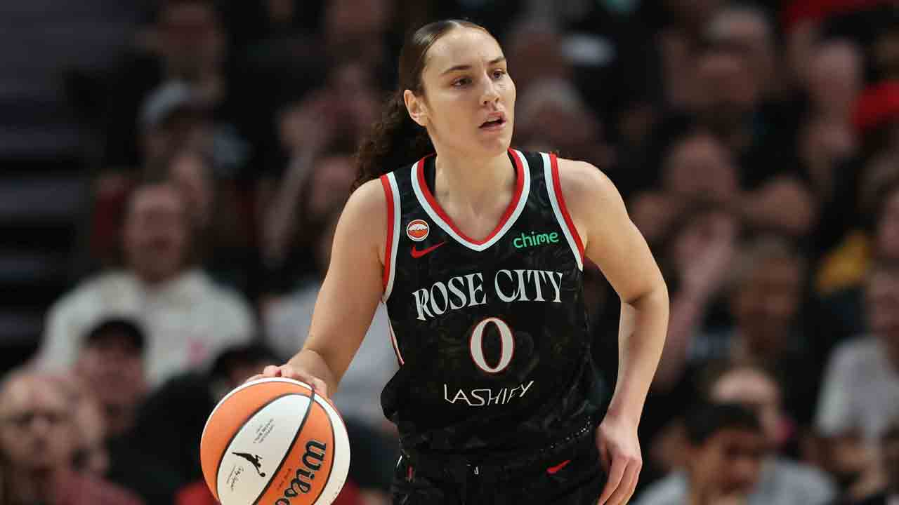 Sutton's Floater Lifts Portland Fire Over Connecticut Sun
