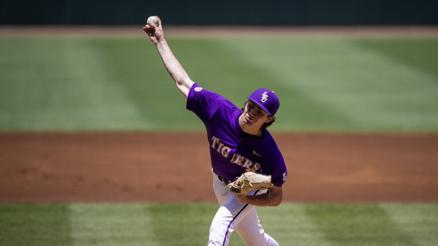 LSU Scratches Schmidt, Wins SEC Tournament Opener