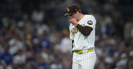 Pages’ nine-pitch at-bat delivers Dodgers’ ninth-inning win