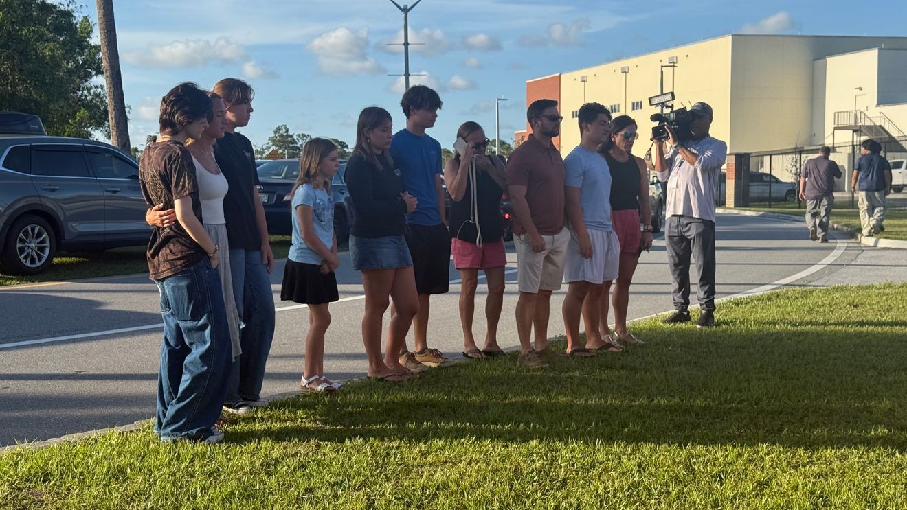 Joven muere en accidente vial camino a práctica de graduación en Martin County