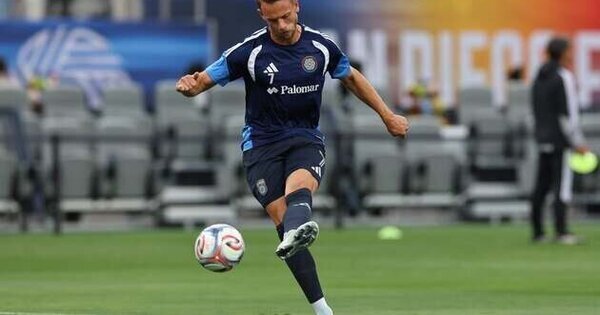 Whitecaps' White and Müller overpower San Diego FC