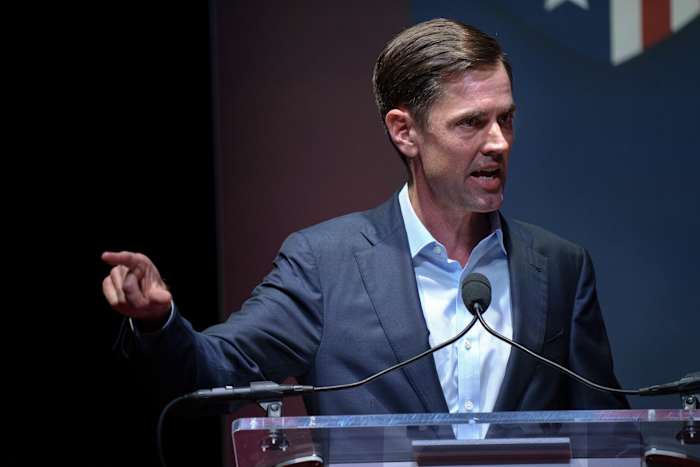 Middleton Wins GOP Attorney General Runoff; Paxton Advances