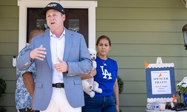 Crowded California primary advances with uncertain leaders