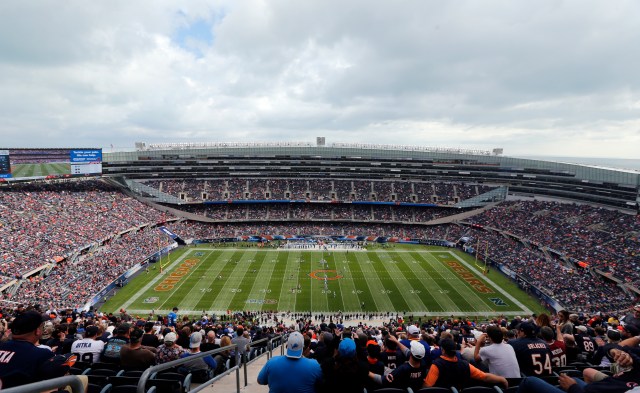Illinois lawmakers pass bill, Bears stadium unresolved overnight