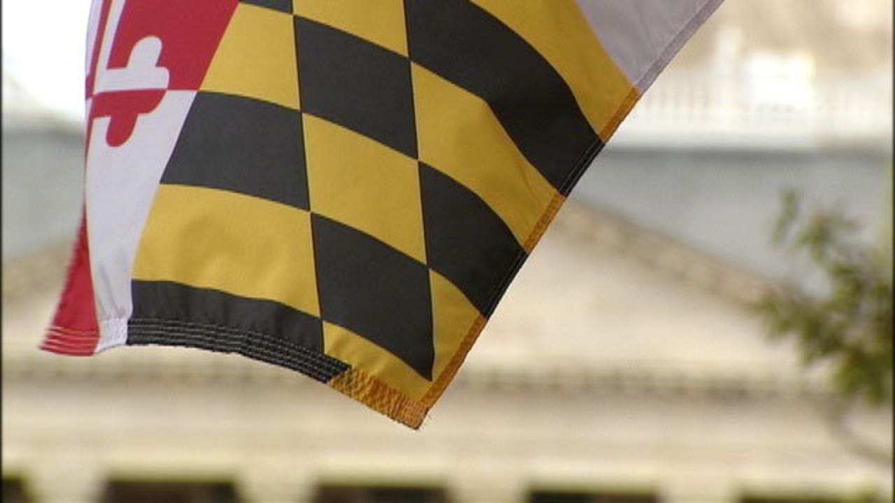 Funcionarios de Maryland comienzan a contar boletas de voto por correo tras error de impresión