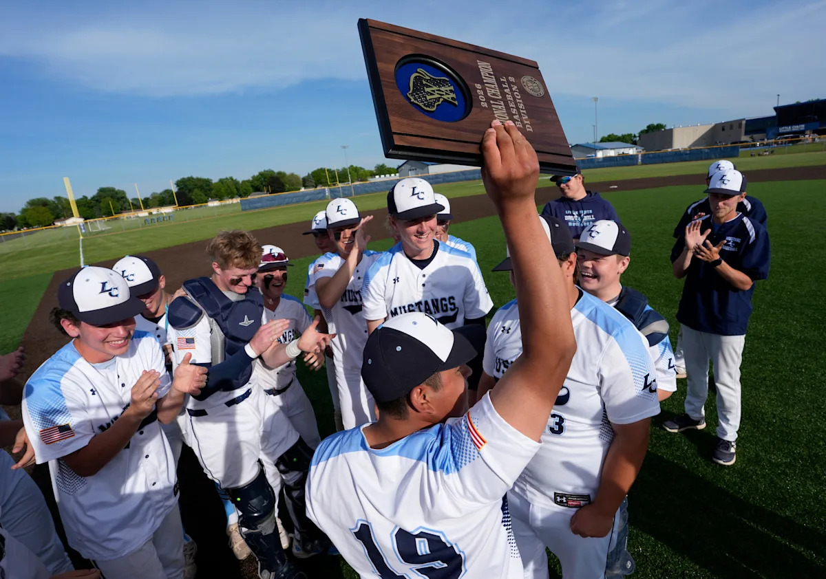 Area high school teams advance in regional play