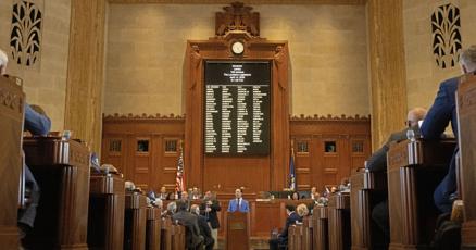 Les législateurs de Louisiane approuvent la réorientation de 168 millions de dollars pour des primes d'enseignants et de personnel de soutien