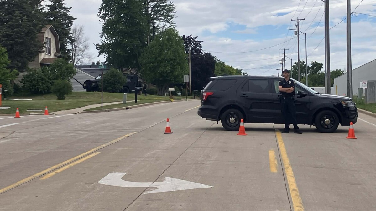 Ripon, Wisconsin : un homme arrêté après une prise d'otage armée et une longue confrontation avec le SWAT