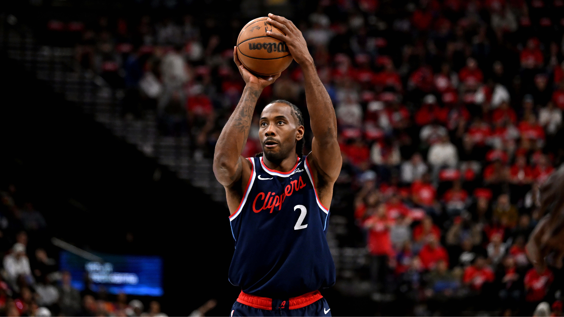 NBA将处罚快船队但允许伦纳德交易