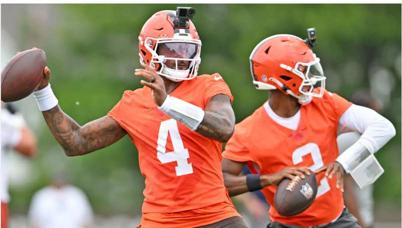 Deshaun Watson sera titulaire pour l'ouverture de la pré-saison des Browns au milieu de la bataille pour le poste de quarterback avec Shedeur Sanders