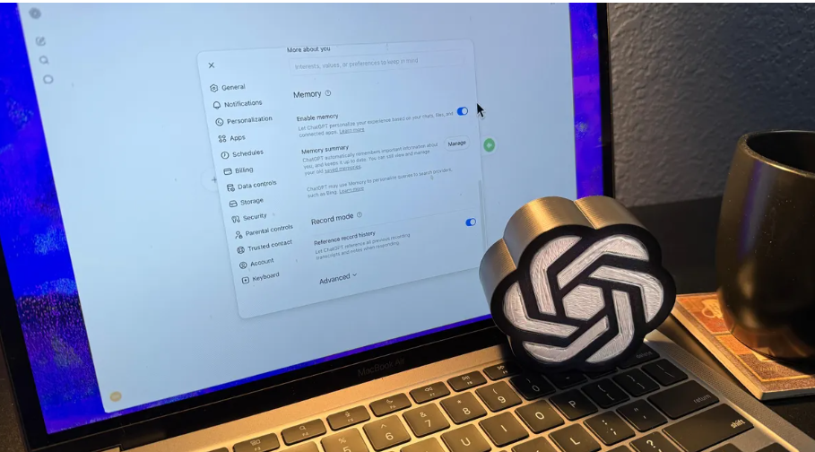 OpenAI lance une fonctionnalité Mac enregistrant l'activité des utilisateurs pour la mémoire de ChatGPT