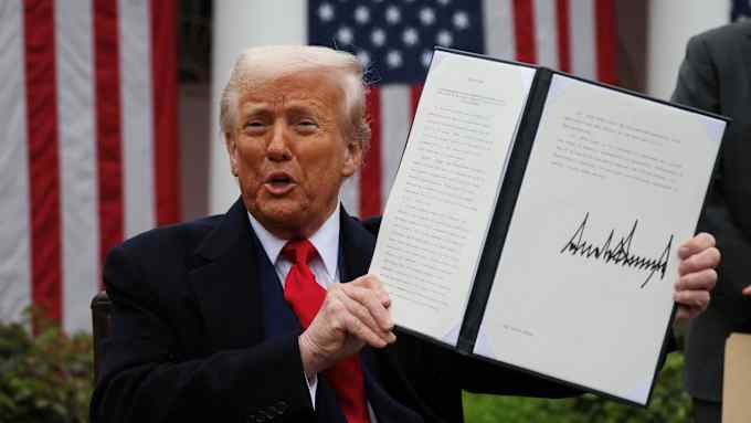 Choc des Tarifs de Trump : L'Avantage Commercial 'Matière Noire' des États-Unis Disparaît